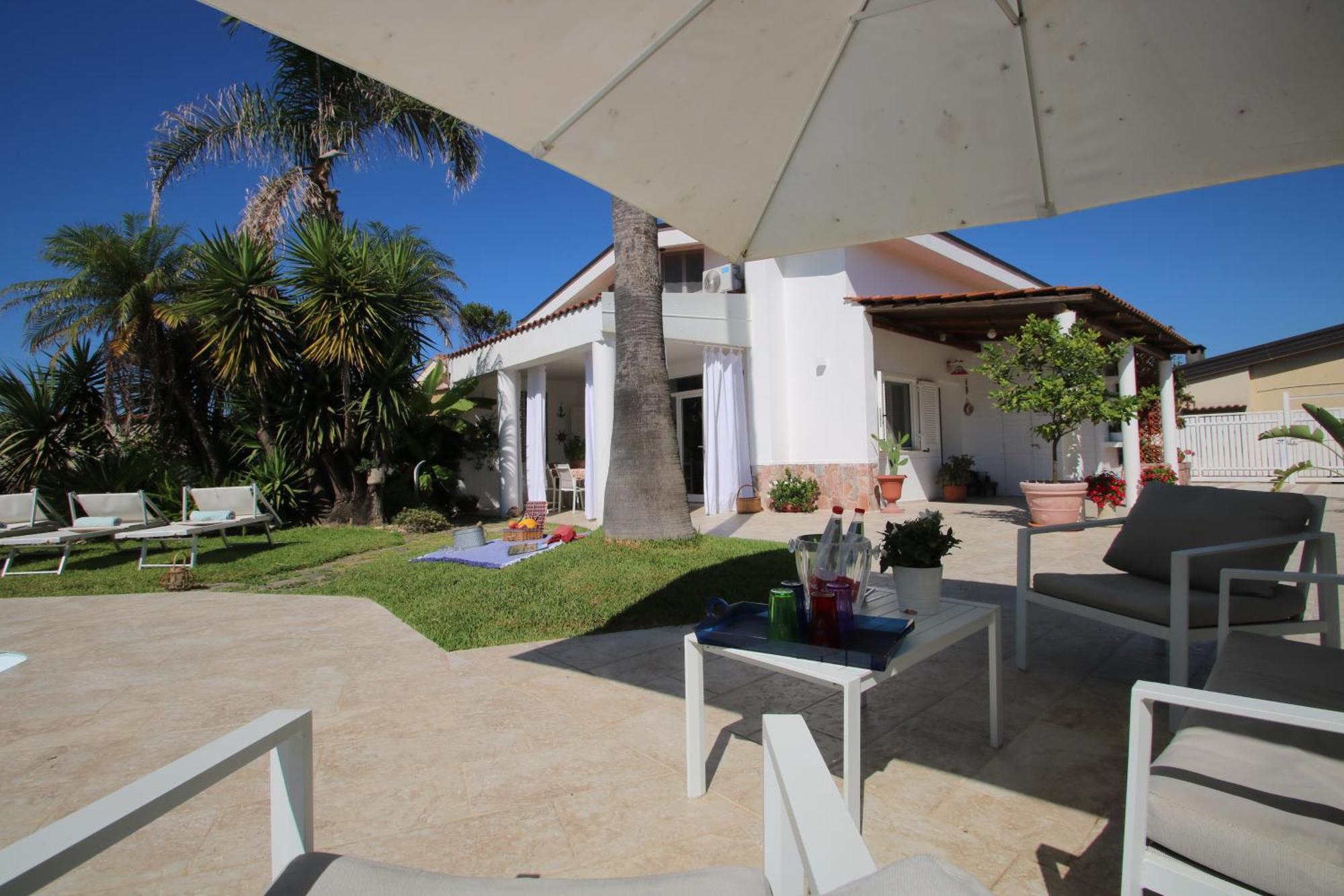 Edri Beach House - Villa Con Piscina Pontecagnano Exterior foto